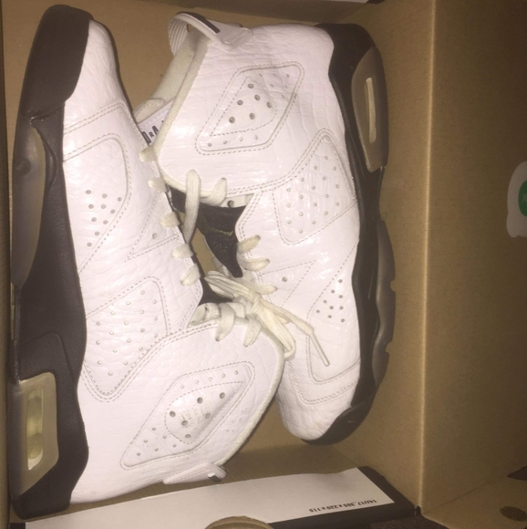 Air Jordan 4s & 6s - Picture 2 of 2